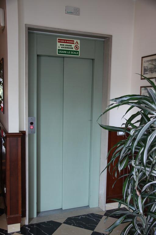 Hotel Regit